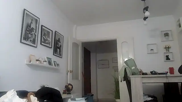 yanick931 online show from April 17, 10:56 pm