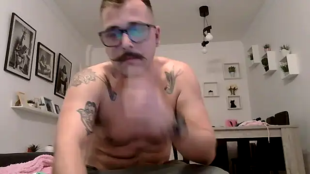 yanick931 online show from May 14, 1:46 am
