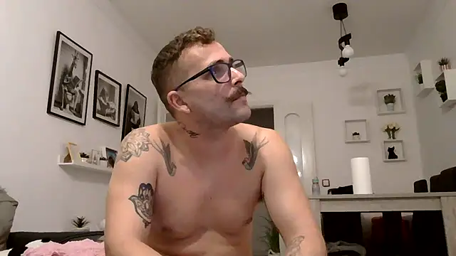 yanick931 online show from June 8, 10:21 pm
