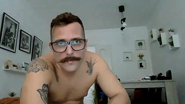 yanick931 online show from July 1, 10:59 am