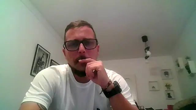 yanick931 online show from March 10, 8:57 pm