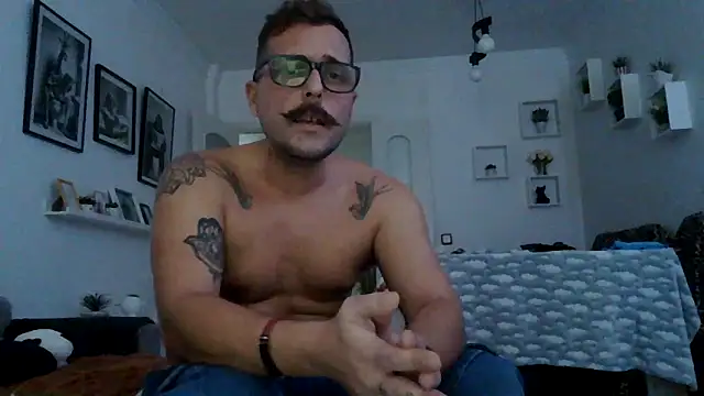 yanick931 online show from April 22, 3:41 pm