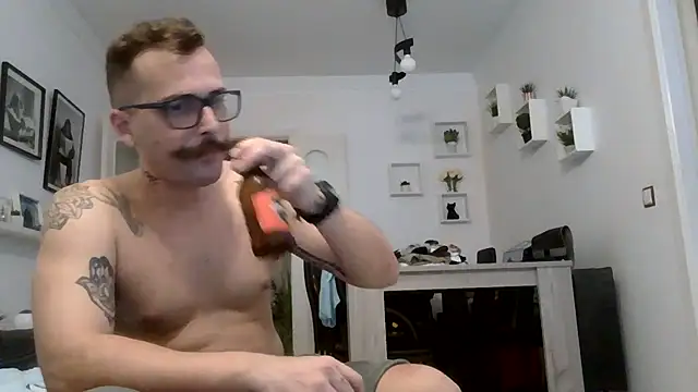 yanick931 online show from July 24, 9:44 pm