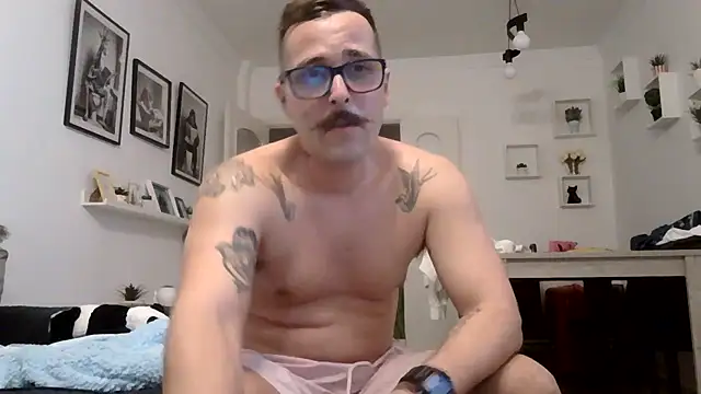 yanick931 online show from May 20, 10:51 pm
