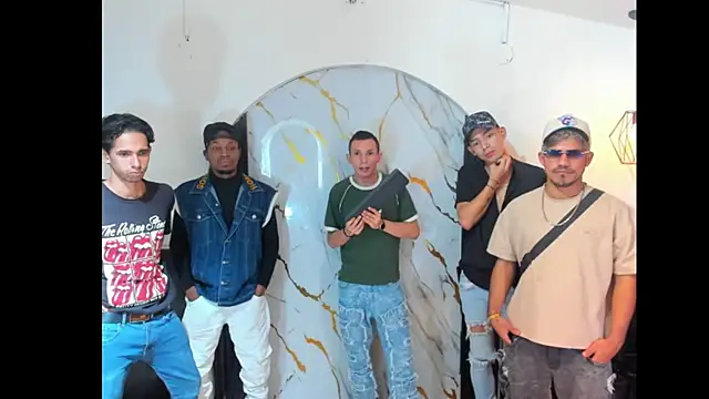 Blessed group online show from March 11, 2:27 am