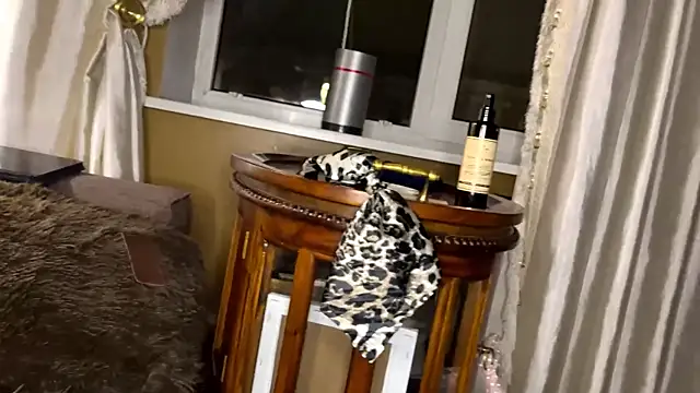 AngelesRavetto online show from March 16, 7:27 pm