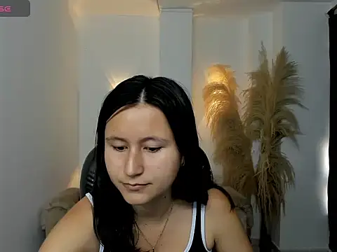 isabella grace18 online show from April 22, 12:56 pm