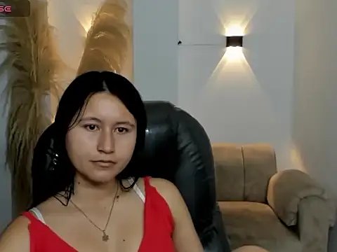 isabella grace18 online show from April 15, 1:15 pm
