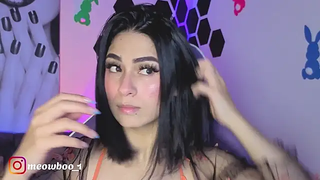 miss  madison online show from April 13, 10:03 pm