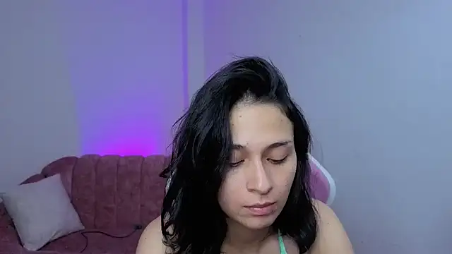 miss  madison online show from April 15, 8:53 pm