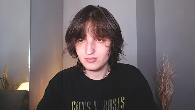 delalex online show from June 28, 2:56 pm