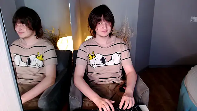 delalex online show from May 26, 4:38 pm