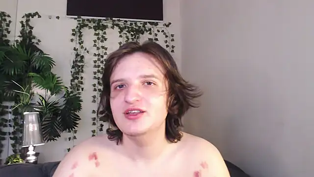 Snapshot of delalex chatting on March 15, 8:27 pm delalex online show from March 15, 8:27 pm