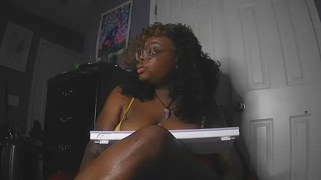 UriUniverse69 online show from May 16, 3:05 am