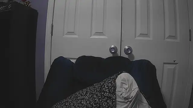 UriUniverse69 online show from April 2, 4:30 am