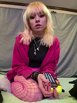 simplyobsessedwher online show from March 17, 4:59 am