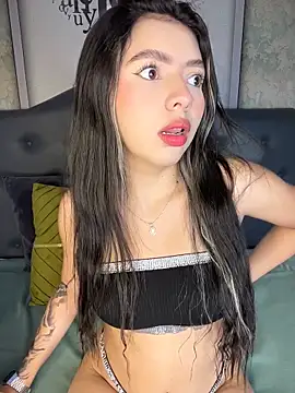 Snapshot of LolliePopsXXX chatting on June 6, 1:05 pm LolliePopsXXX online show from June 6, 1:05 pm