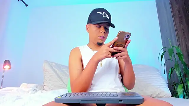 Randdy 333 online show from March 11, 6:18 am