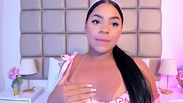 lilly williamss online show from April 22, 2:40 am