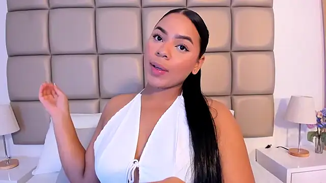 lilly williamss online show from April 17, 9:50 pm