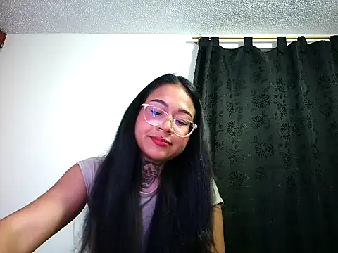 honeyblue12 online show from March 14, 11:55 pm