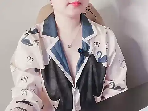 hunhun122 online show from March 23, 6:41 pm