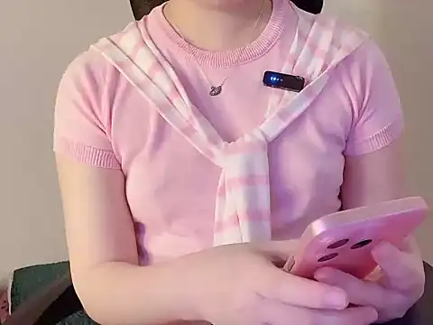 hunhun122 online show from April 9, 8:37 pm