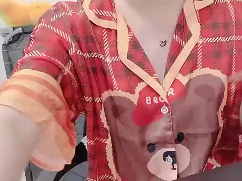 hunhun122 online show from April 15, 5:35 am