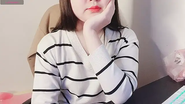 hunhun122 online show from March 13, 4:34 pm