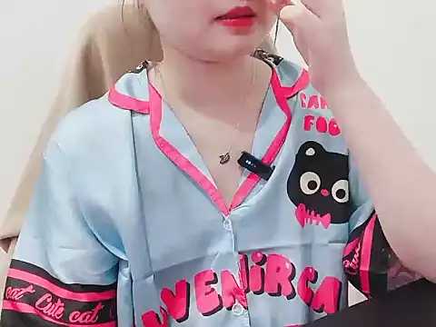 hunhun122 online show from March 20, 5:47 pm