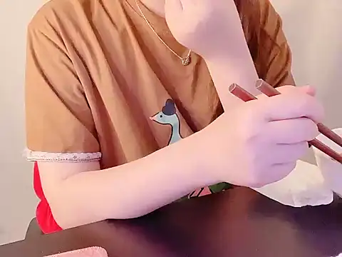 hunhun122 online show from July 27, 6:59 pm