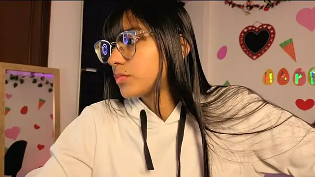 PaulaCutexs online show from April 25, 4:04 am