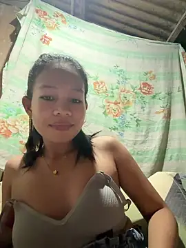chinny1112 online show from May 11, 2:45 pm
