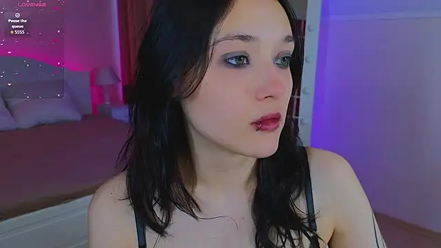 DarcyBlackwood online show from May 14, 1:13 am