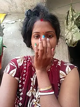 Snapshot of sweety000111 chatting on March 13, 4:50 am sweety000111 online show from March 13, 4:50 am