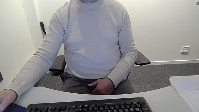 Buggemann online show from March 25, 3:28 am