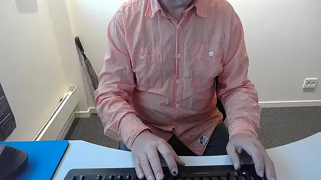 Buggemann online show from July 7, 3:09 am