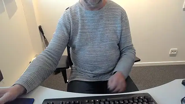 Buggemann online show from May 11, 3:52 am