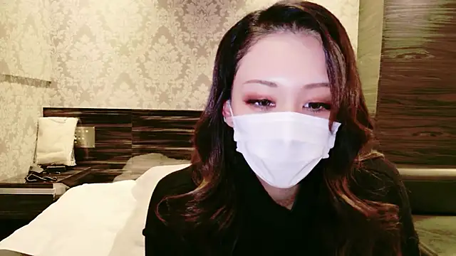 mika chan  online show from March 11, 10:20 am