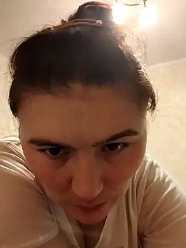 Stlla3704 online show from April 4, 6:25 pm