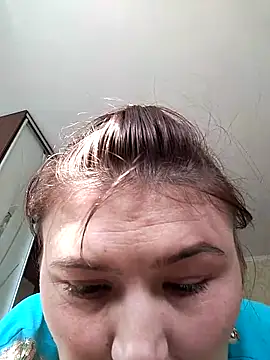 Stlla3704 online show from March 29, 1:35 pm