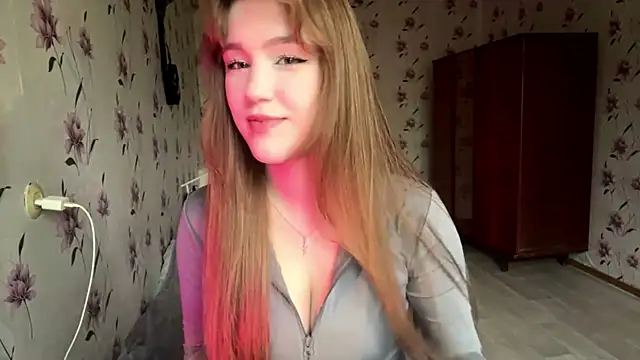 AnnaWasp online show from May 8, 4:49 am