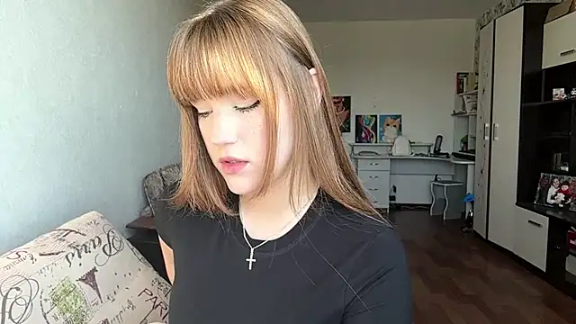 AnnaWasp online show from May 17, 5:29 am