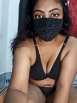 Snapshot of sexy_pink46 chatting on June 24, 7:11 pm sexy pink46 online show from June 24, 7:11 pm