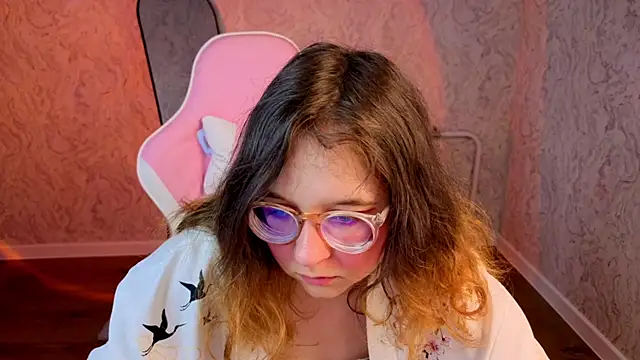 Aleks-caster online show from April 15, 9:26 am