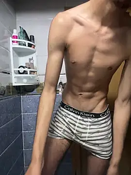 Achrafsad9i online show from April 26, 3:42 pm