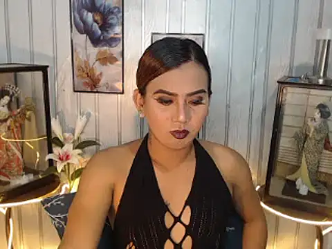 Snapshot of Exoticcashly chatting on March 12, 4:44 pm Exoticcashly online show from March 12, 4:44 pm