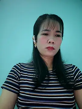 Geelio-playsx24 online show from April 18, 10:32 pm