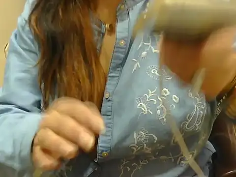 Snapshot of spicy_Zara chatting on May 31, 6:42 pm spicy Zara online show from May 31, 6:42 pm