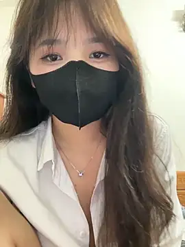 VyVy18 online show from May 20, 5:21 pm